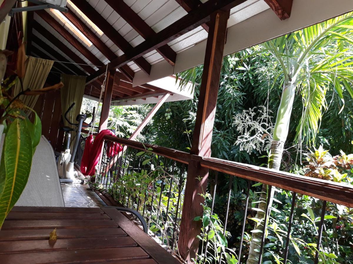Hibiscus Valley Inn Marigot ภายนอก รูปภาพ