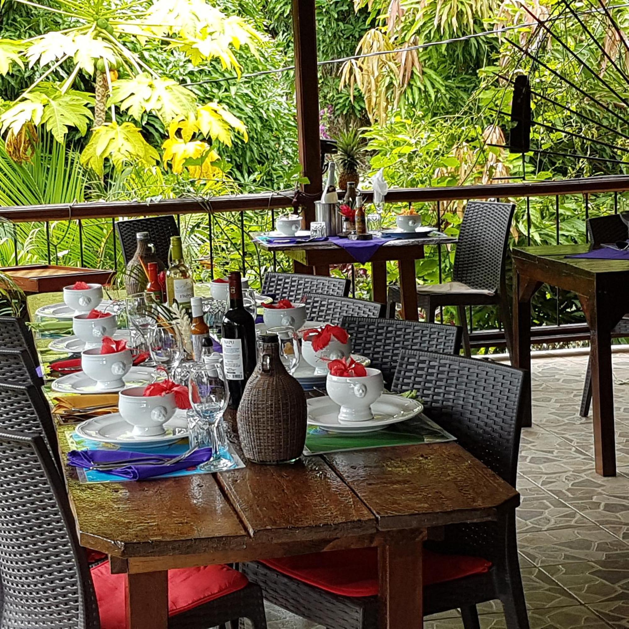 Hibiscus Valley Inn Marigot ภายนอก รูปภาพ
